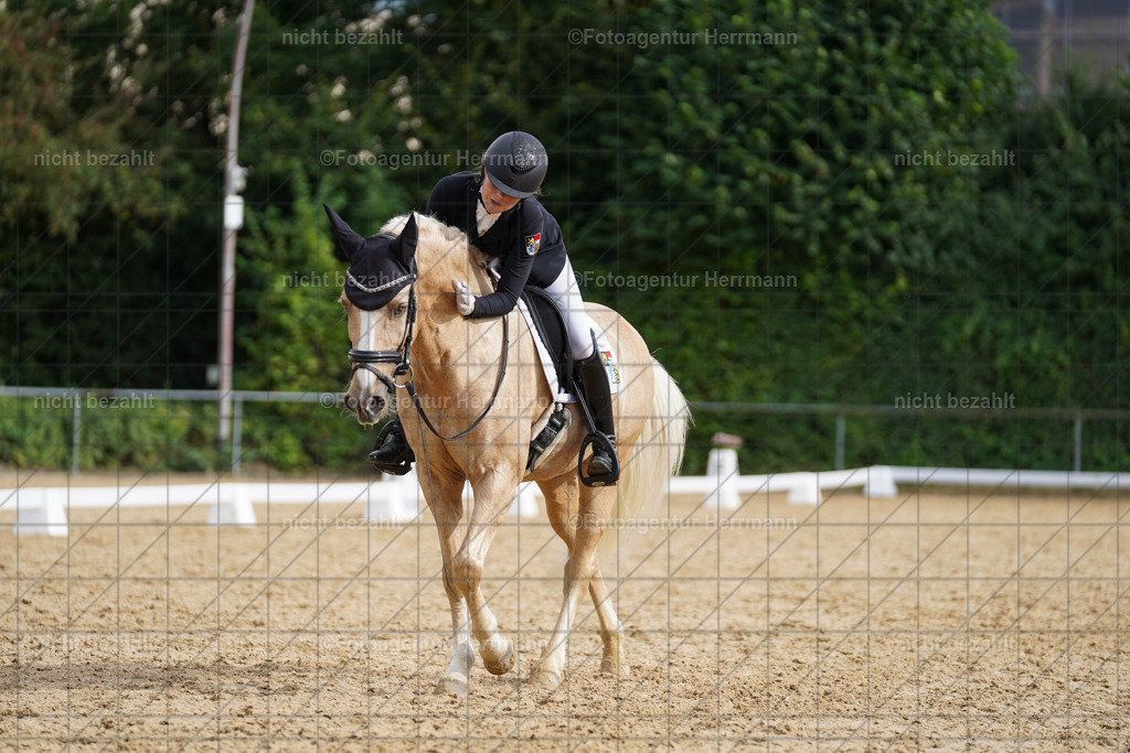 20240825-FAH00408 | Turnierbilder, Reitsportfotos, LAPO, Landesponyturnier, Turnierfotografen Bayern