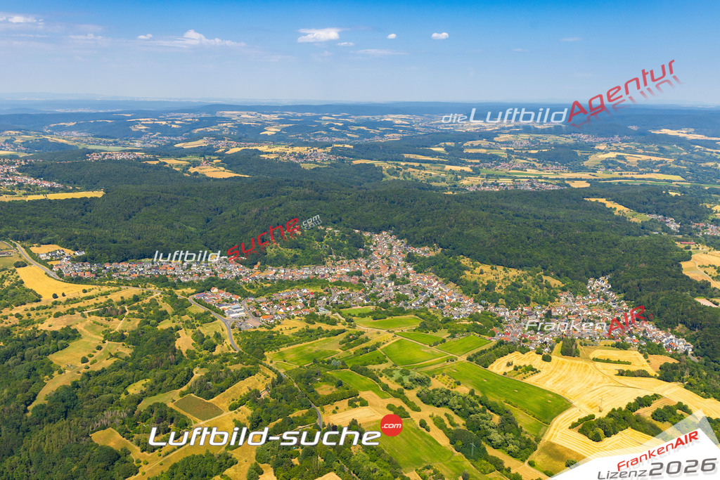 Das Luftbild zeigt :  Glattbach - Die Luftaufnahme wurde 2023 vom UL-Flugzeug aus erstellt ( keine Drohne ) - Hochauflösende Luftaufnahme - Für grossformatige Ausdrucke geeignet. Die Geschenkidee !Mit Lizenz und Bildrechte bestellbar