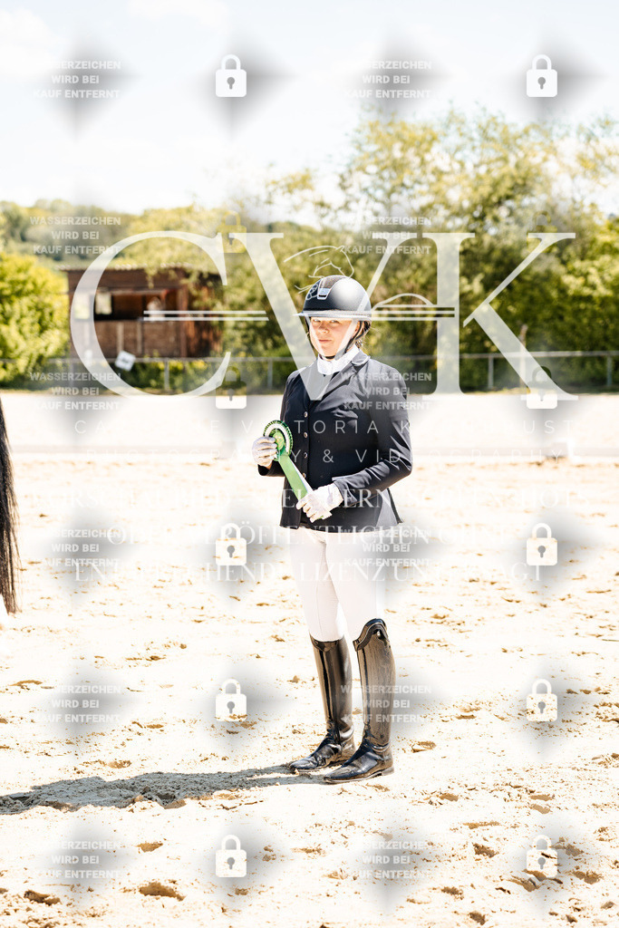 CK703550 | Turnierfotografie Pferdefotografie Trier Rheinland-Pfalz Pferdesport Reitsport Tierfotografie Sportfotografie Pferdevideo Pferdevideografie Equestrianvideography equestrianphotography  - Realisiert mit Pictrs.com