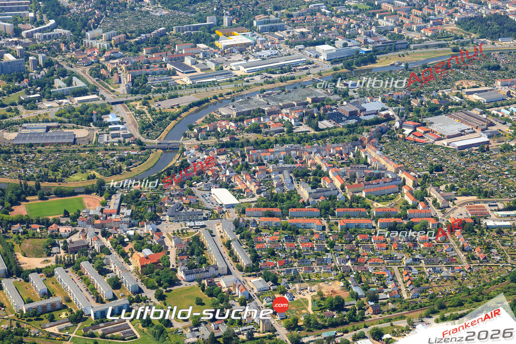 Die Luftaufnahme der Stadt Gera wurde vom UL-Flugzeug heraus erstellt ( keine Drohne )- hohe Auflösung für beste Qualität