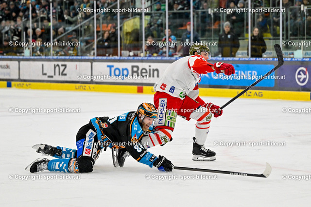 AUT, ICE, Black Wings Linz (AUT) vs HCB Suedtirol Foxes (ITA) | 06.12.2024, Eishalle Linz, AUT, ICE Eishockey Liga, Black Wings Linz (AUT) vs HCB Suedtirol Foxes (ITA), im Bild Sean Brendan Collins of Steinbach Black Wings Linz, Jason Seed of HCB Suedtirol Alperia// ICE win2day Hockey League Match between Black Wings Linz (AUT) vs HCB Suedtirol Foxes (ITA) in Linz, Austria on 2024/12/06