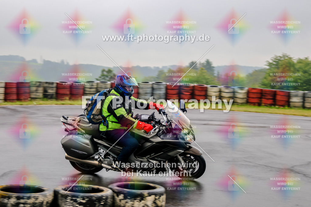 _TCM2898 | Hier findet Ihr Bilder von Touristenfahrten auf der Nürburgring Nordschleife oder von anderen Veranstaltungen die ich besucht habe. Viel Spass beim Durch Schauen 