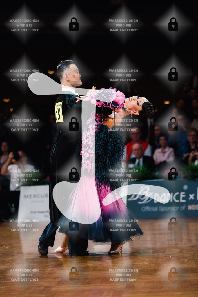 GOC 2025 - WDSF PD Super Grand Prix Standard 5th (18) Jiying Jiang _ Yuye Zhao (China)-2025-08-21-1925 | Webshop for digital downloads and prints of dance sport, event & show photographer Julian Link - Realisiert mit Pictrs.com