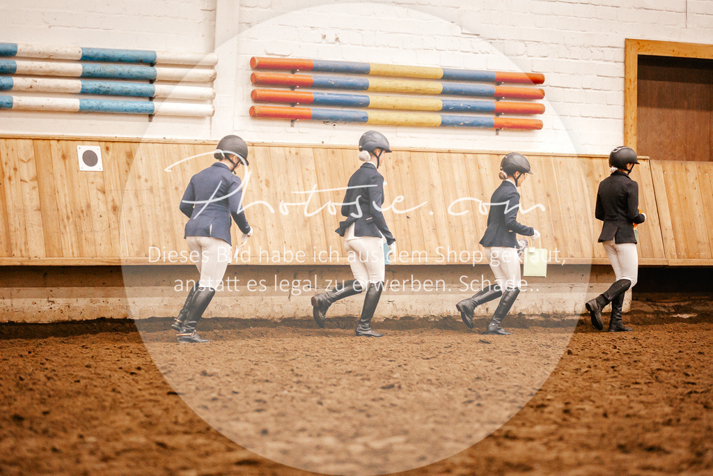 3I6A3674 | Stimmungsvolle Portraits und Reitsportfotografie im Ruhrgebiet und im Münsterland.

Pferdefotografie, Hundefotografie, Tierfotografie, Reportagen, Portraits von Tier und Mensch, Turnierfotografie in Bochum, Recklinghausen, Marl, Haltern am See, Dülmen.. - Realisiert mit Pictrs.com