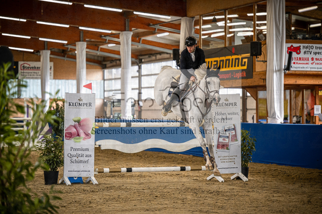 DOS_0937 | Entdecke hochwertige Reitturnierfotos von Foto Oger. Professionell, emotional und authentisch – jetzt Lieblingsmomente im Shop bestellen.Deutschlandweite Turnierfotografie. - Realisiert mit Pictrs.com