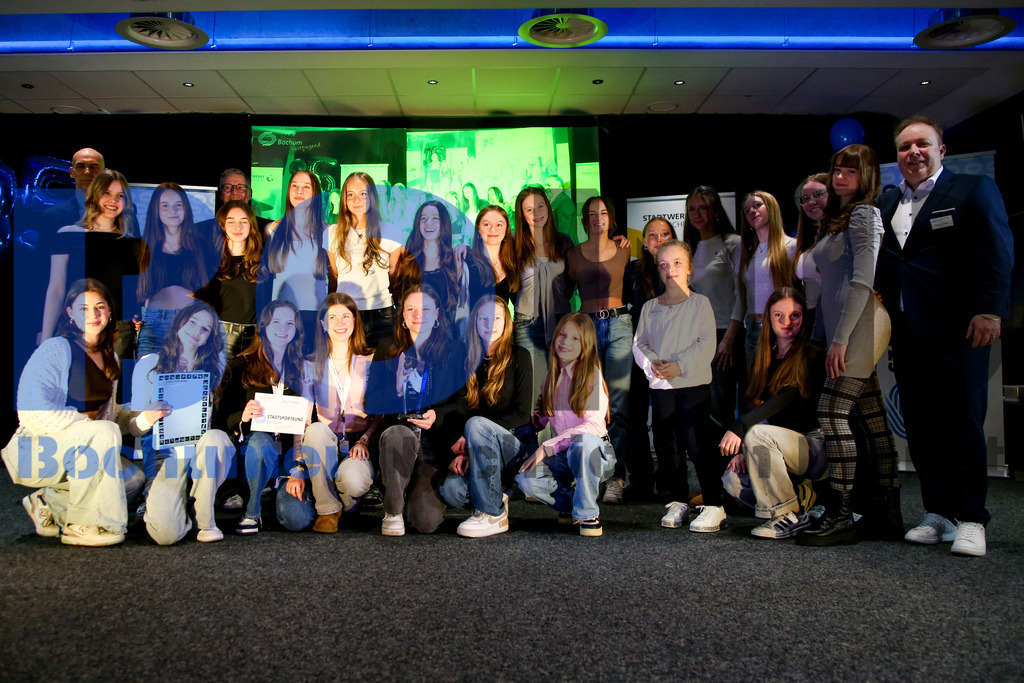 SEB_BOCSPO120240313-39 | bond - Realisiert mit Pictrs.com