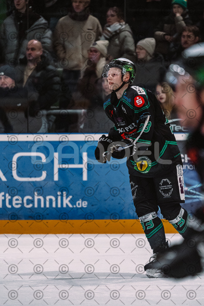 Alligators_vs_Memmingen_09_01_2026-56 | Höchstadt Alligators Fotogalerie: Eishockey-Action aus Franken. Professionelle Spielfotos, Portraits & Stadionbilder zum Download. Jetzt entdecken! - Realisiert mit Pictrs.com