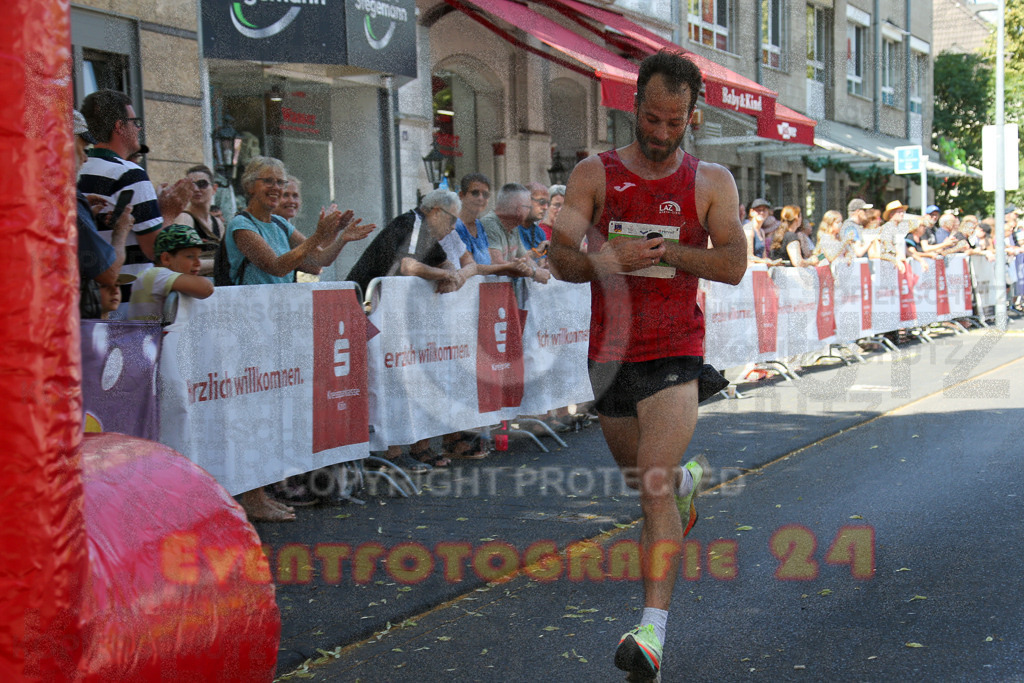 250621_1143_EX1_3874 | Sportfotografie im Rhein-Sieg Kreis, Köln, Bonn, NRW, Rheinland Pfalz, Hessen, etc. Unser Tätigkeitsfeld umfasst den Laufsport vom Volkslauf über den Marathon, Duathlon, Triathon bis zum Ultralauf wie Kölnpfad Ultra oder Schindertrail.