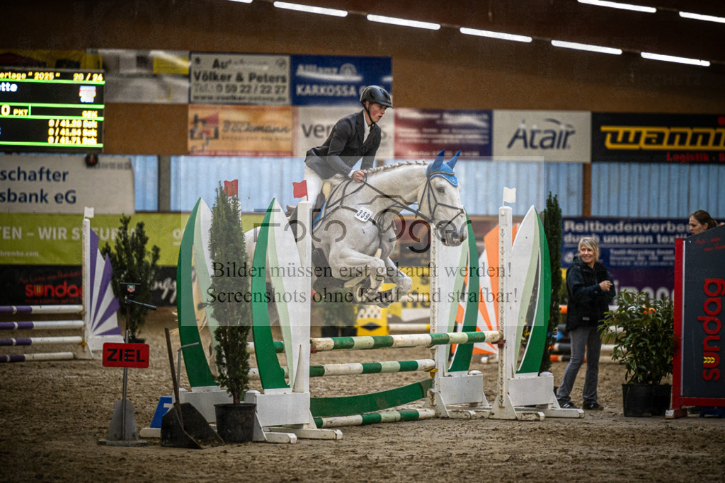 DOS_0857 | Entdecke hochwertige Reitturnierfotos von Foto Oger. Professionell, emotional und authentisch – jetzt Lieblingsmomente im Shop bestellen.Deutschlandweite Turnierfotografie. - Realisiert mit Pictrs.com