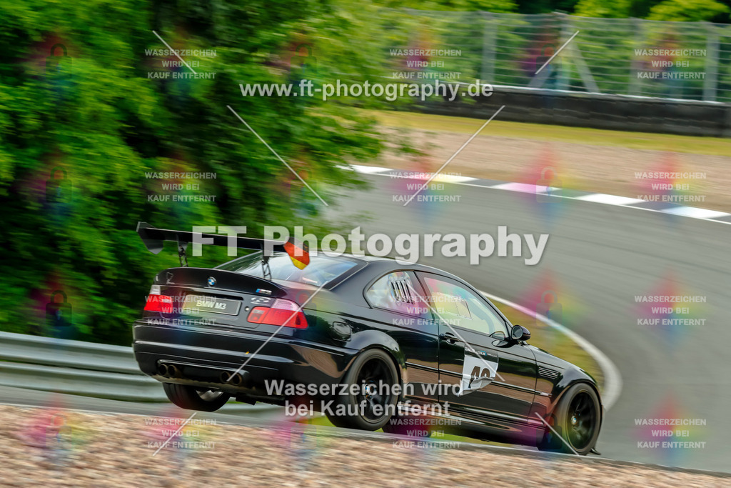 _GTS5823 | Hier findet Ihr Bilder von Touristenfahrten auf der Nürburgring Nordschleife oder von anderen Veranstaltungen die ich besucht habe. Viel Spass beim Durch Schauen 