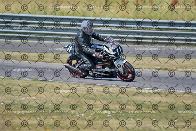 26bc03-0920 | markuskiefer.com - Realisiert mit Pictrs.com