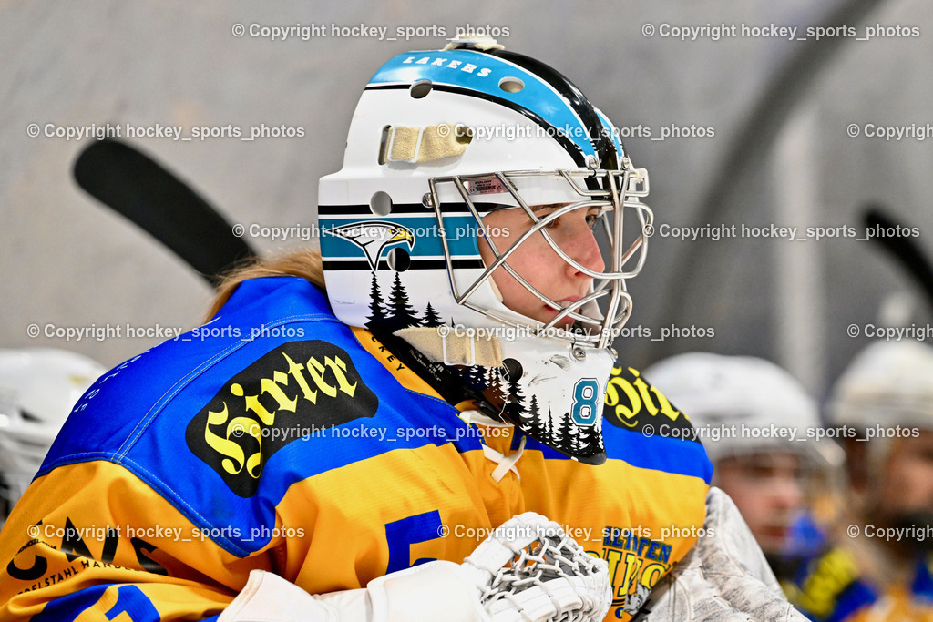 MET PHOTOVOLTAIK HORNETS SPITTAL vs. 1. EHC ALTHOFEN | #1 Adamitsch Anja EHC Althofen, MET PHOTOVOLTAIK HORNETS SPITTAL vs. 1. EHC ALTHOFEN, MET PHOTOVOLTAIK HORNETS SPITTAL vs. 1. EHC ALTHOFEN am 10.01.2026 in Spittal an der Drau (Eissportzentrum Spittal), Austria, (Photo by Bernd Stefan)