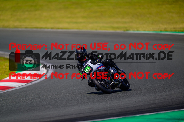 MaZZes_FotoMatrix_240725_6007705_6761 | GRUEN