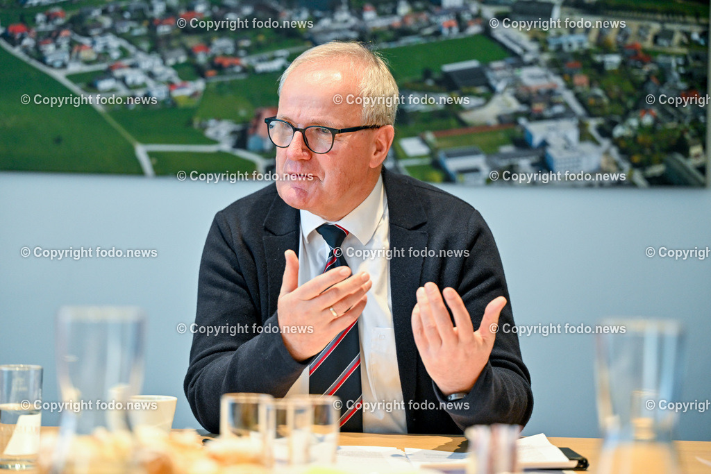 Pressekonferenz Bgm. Freistadt_ 18.12.2023-29 | 18.12.2023, Freistadt, AUT, Pressekonferenz Bgm. zur Bilanz im Bild Christian Gratzl (SP, Bgm. Freistadt)