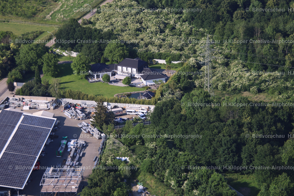 Zelte und Hallen Späth Grevenbroich Creative Airphotography-3210 | Luftbilder und Luftbildfotografie , Digital und Printbilder auf Leinwand , Alu Dibond , Acrylglas , Poster oder Download-Datei für private und gewerbliche Verwendung im Shop online bestellen. - Realisiert mit Pictrs.com