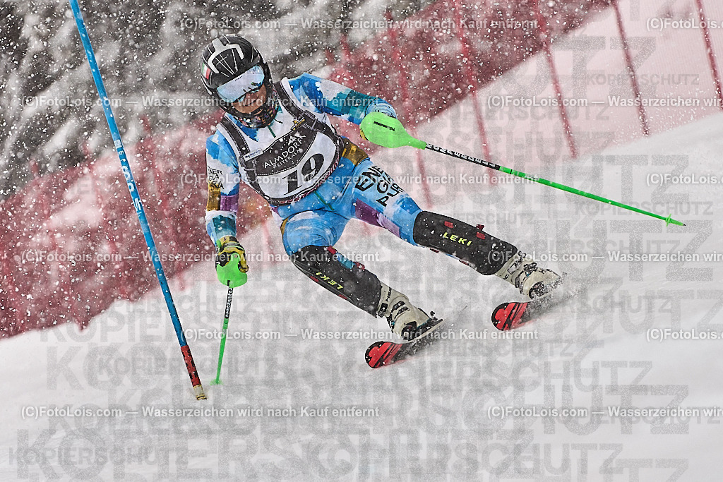 _ALP8265_MASTERS-WM_Reiteralm_CD_SL-I_DE FERRARI Raffaella | FISWORLD CHAMPIONSHIPSMASTERS ALPINE SKIING, 23. – 28. MÄRZ 2026 - REITERALM | STMK | AUT.   Veranstaltet vom Masters-Referat des Deutschen Skiverbandes (DSV). Durchführende Organisation: WSV Pichl-Reiteralm, unterstütutzt von den Bergbahnen REITERALM bei Schladming und SKI AUSTRIA.                            Disziplinen:  Super-G, GiantSlalom, Slalom.                                                 Kategorien:  A (Herrn 30-59 Jahre), B (Herrn ab 60 Jahre), C (Damen 30-59 Jahre), D (Damen ab 60 Jahre).                Rennstrecken:   Gasselhöhe und Muldenliftpiste auf der Reiteralm.