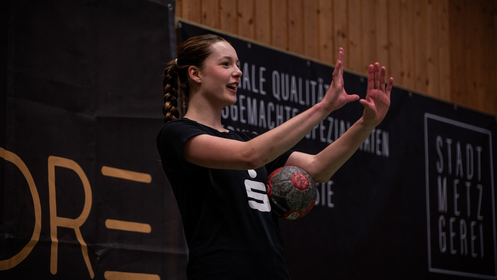 2025-04-26-ssv-fivers-021 | "Fussifoto.com – Ihr Ansprechpartner für hochwertige Fotografie! Entdecken Sie kreative Bilder und professionelle Dienstleistungen. Kontaktieren Sie uns für Ihre Projekte!"