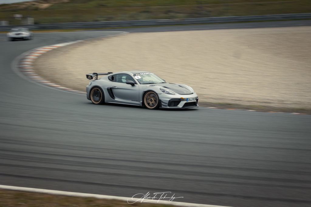 R6PZ0825 _Alexander Tschuncky | Entdecken Sie die faszinierende Welt von Alexander Tschuncky Arts: Kreative Fotografie, atemberaubende Automobilkunst und hochwertiger Bilderdruck. Lassen Sie sich inspirieren! - Realisiert mit Pictrs.com