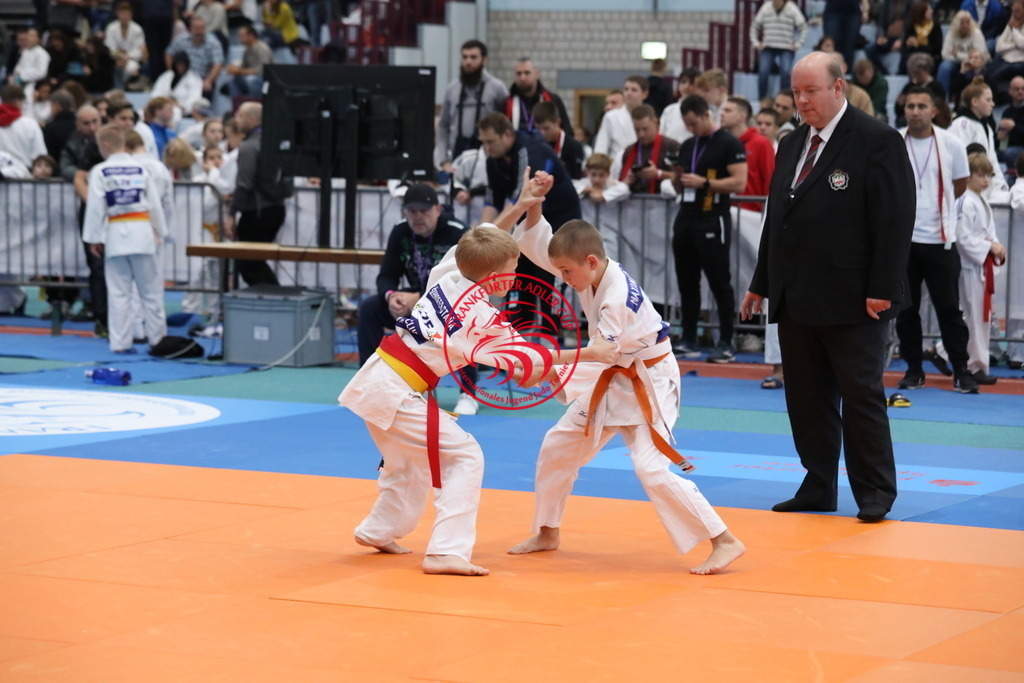 1J7A3204 | Fotos vom Adler Cup - Pictures from Adler Cup

Hier findet Ihr alle Eindrücke und großen Momente der Adler Cup Wochenenden. Here you will find all impressions and great moments of the Adler Cup weekends. - Realisiert mit Pictrs.com