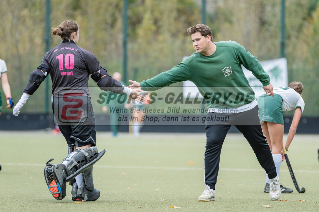 HK_20231022_106035 | Finale Deutsche Meisterschaft Feld WU16 Uhlenhorst Mülheim - Düsseldorfer HC am 22.10.2023 DHC, Düsseldorf ,