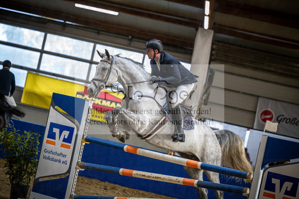 DOS_2725 | Entdecke hochwertige Reitturnierfotos von Foto Oger. Professionell, emotional und authentisch – jetzt Lieblingsmomente im Shop bestellen.Deutschlandweite Turnierfotografie. - Realisiert mit Pictrs.com