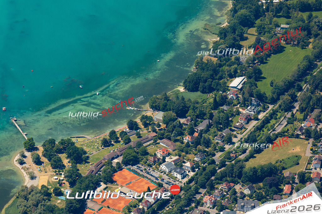 Aktuelles Luftbild von Badesteg Friedrichshafen - Die Luftaufnahme wurde 2022 mittels UL-Flugzeug erstellt ( keine Drohne ) - hochauflösende Kamera-Systeme von  Canon -Beste Qualität - Für grossformatige Ausdrucke geeignet. Die Geschenkidee !