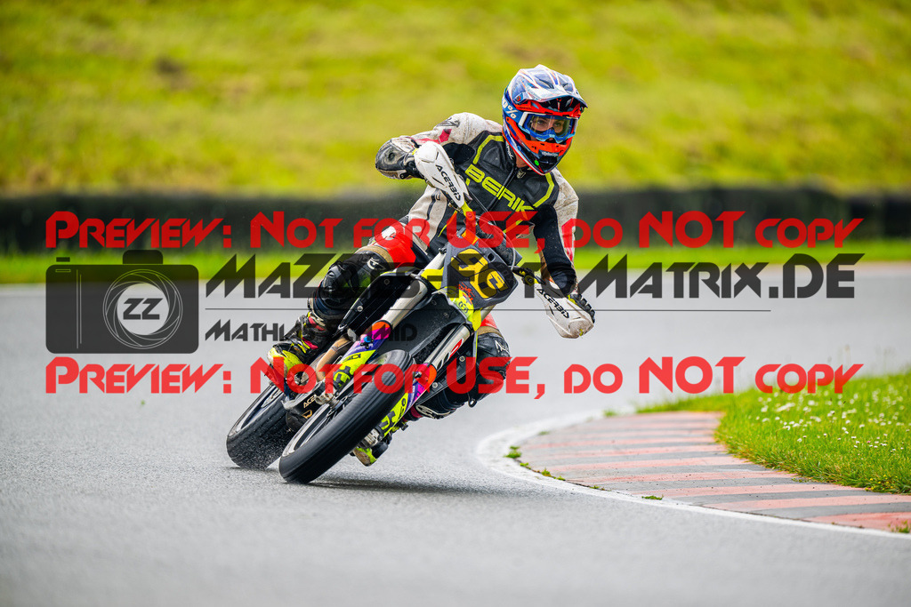 MaZZes_FotoMatrix_240621_6007705_1750 | ROT