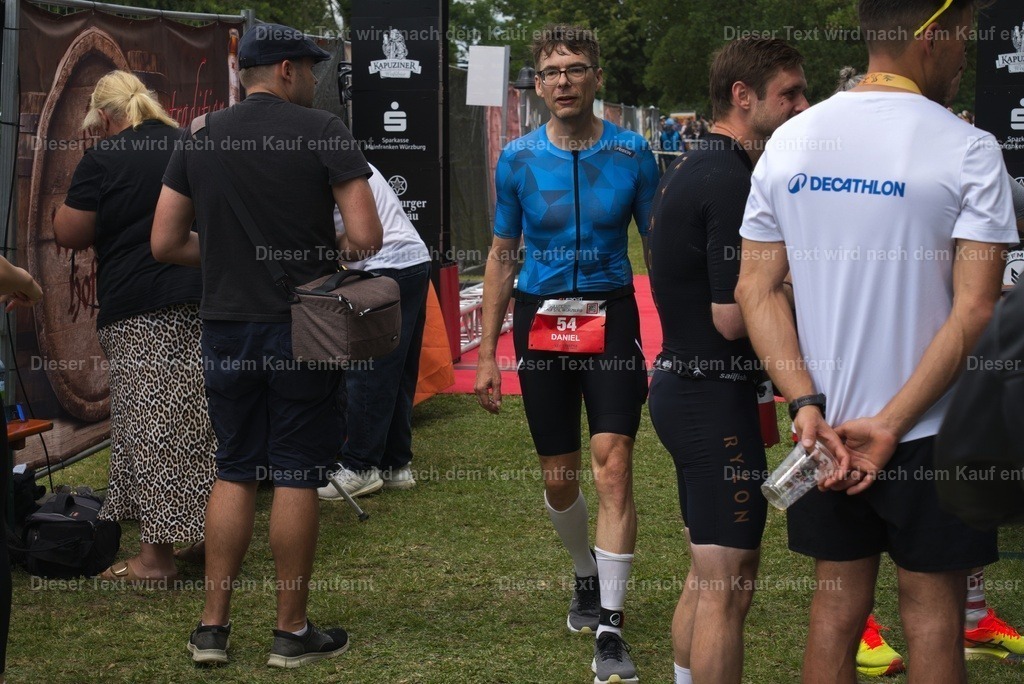 triathlon_wuerzburg_l_2026_06_14-750 | Shop für Fotos von Sportevents z.B. Obstacle Course Racing, OCR, Triathlon, Trail Run und MTB - Realisiert mit Pictrs.com