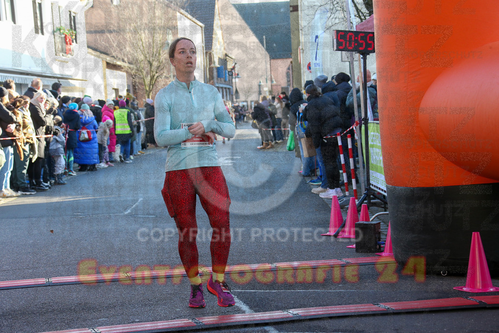 241201_1227_EX1_2178 | Sportfotografie im Rhein-Sieg Kreis, Köln, Bonn, NRW, Rheinland Pfalz, Hessen, etc. Unser Tätigkeitsfeld umfasst den Laufsport vom Volkslauf über den Marathon, Duathlon, Triathon bis zum Ultralauf wie Kölnpfad Ultra oder Schindertrail.