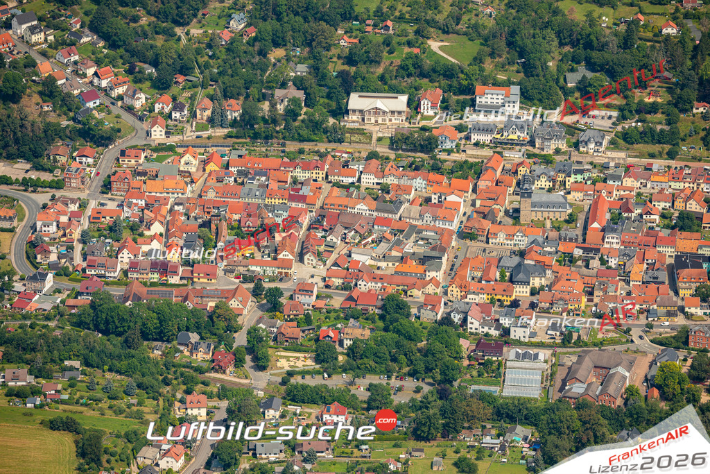 Das Luftbild zeigt :  Bad Blankenburg - Die Luftaufnahme wurde 2024 vom UL-Flugzeug aus erstellt ( keine Drohne ) - Hochauflösende Luftaufnahme - Für grossformatige Ausdrucke geeignet. Die Geschenkidee !Mit Lizenz und Bildrechte bestellbar