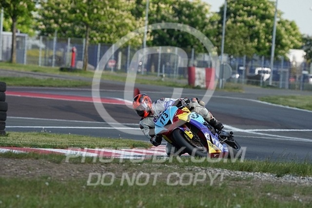 2025_05_12_PBK_17541 | Sportfotografie; SlowMotion; Video; Rennstrecke; Hafeneger; Speer; Racing; RSE; BMW; CBO; Trackday; Motorsportarena; Hockenheimring; Brno; Most; Barcelona; Valencia