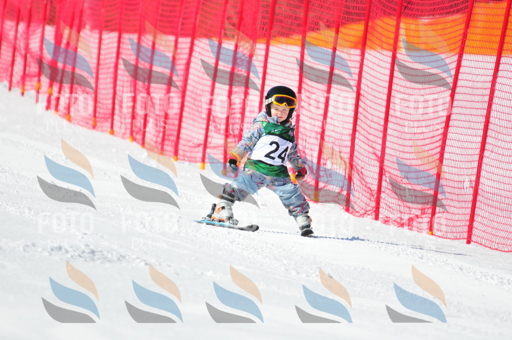 C1982 | holidayphoto