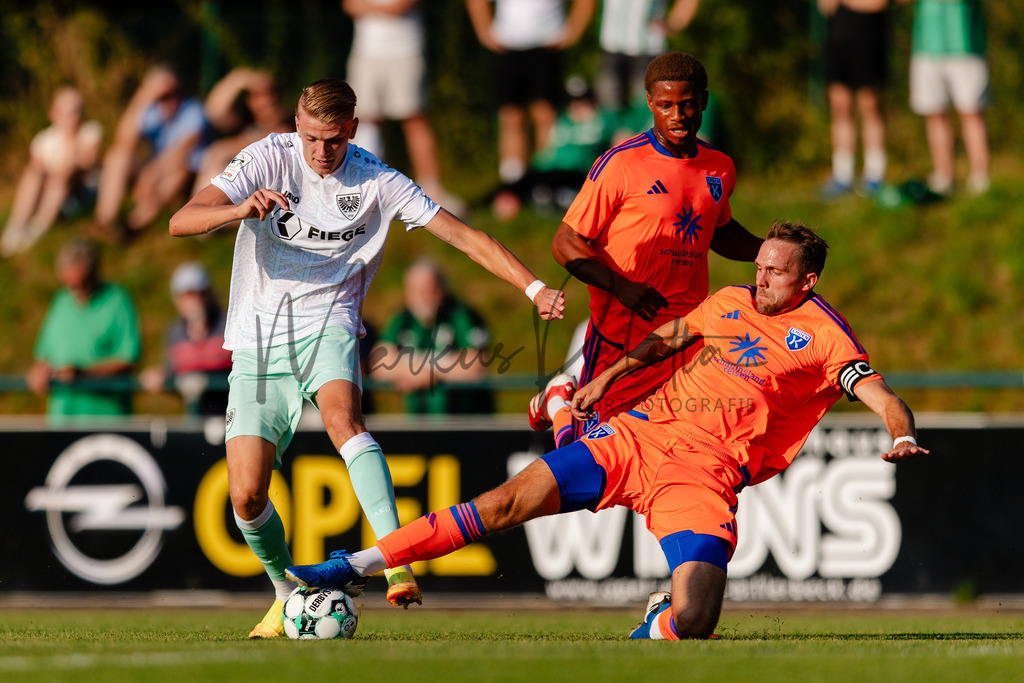 Testspiel, Saison 2026/27: SC Preußen Münster - Kickers Emden | Billerbeck, 10.07.2026: Testspiel, SC Preußen Münster gegen Kickers Emden auf der Anlage des DJK Billerbeck in Billerbeck. Foto: sportfotografie.ms | Markus Paletta - Realisiert mit Pictrs.com