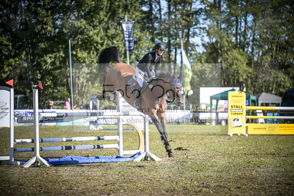 DOS_0847 | Entdecke hochwertige Reitturnierfotos von Foto Oger. Professionell, emotional und authentisch – jetzt Lieblingsmomente im Shop bestellen. - Realisiert mit Pictrs.com