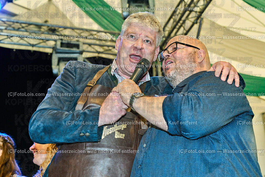 ALP5133_VOLKSFEST_Bieranstich | (C)FotoLois.com, Alois Spandl, BIERANSTICH im Festzelt beim WIESELBURGER VOLKSFEST mit den TSCHECHEN als Vorband und dem Auftritt von Die HIGHLIGHTS, Mi 28. Juni 2023.