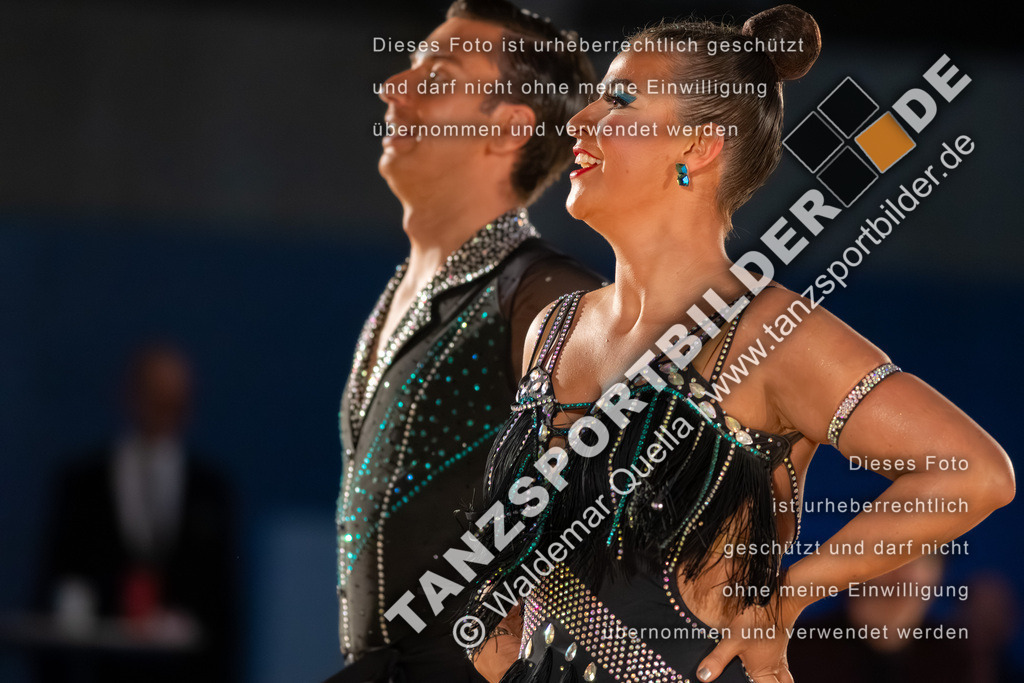 20260321-01451 | Hier finden Sie Tanz Bilder vom Latein und Standard Formationen tanzen. Sportbilder vom Tanzsport. Schöne Fotos und von Weltmeisterschaft, Europameisterschaft, Bundesliga, Regionalliga, Oberliga und Landesliga sowie von GOC Stuttgart, DanceComp, WM Bremen