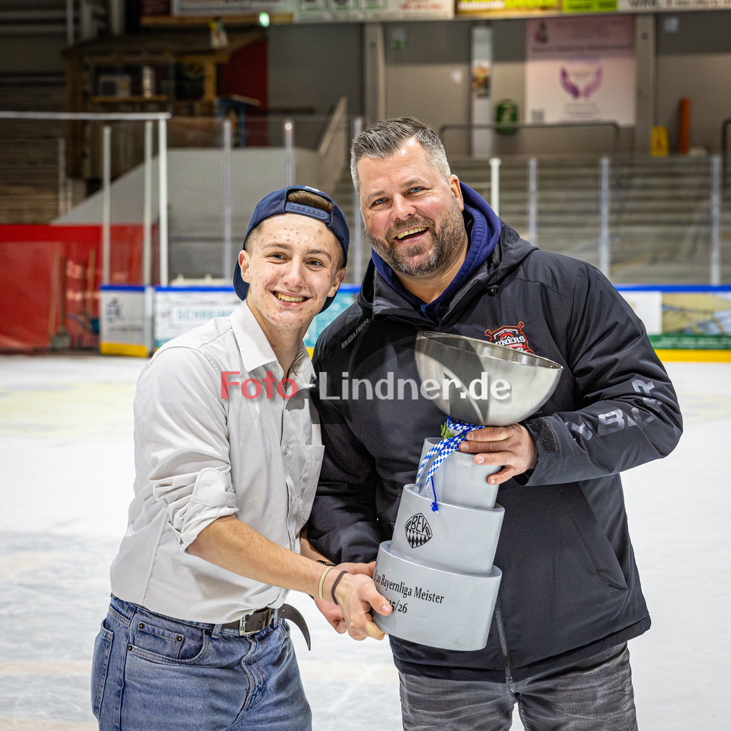 Peißenberg MINERS U20 Meisterfeier | Eishockey Bayernliga U20 Siegerehrung 2026, Peißenberg MINERS U20 Meisterfeier, 20260314,,2026-03-14 in Peißenberg (flatbuy Arena Peißenberg), Copyright: WolfgangxLindner www.foto-lindner.de