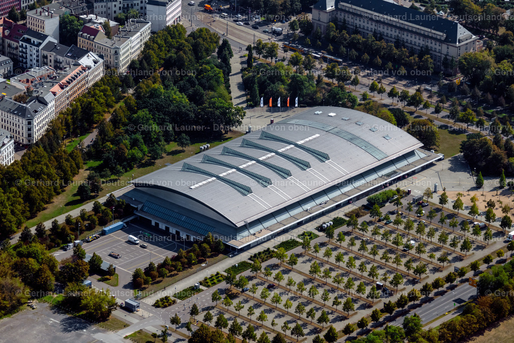 4041338 | Quarterback Immobilien Arena, ist eine Mehrzweckhalle in Leipzig