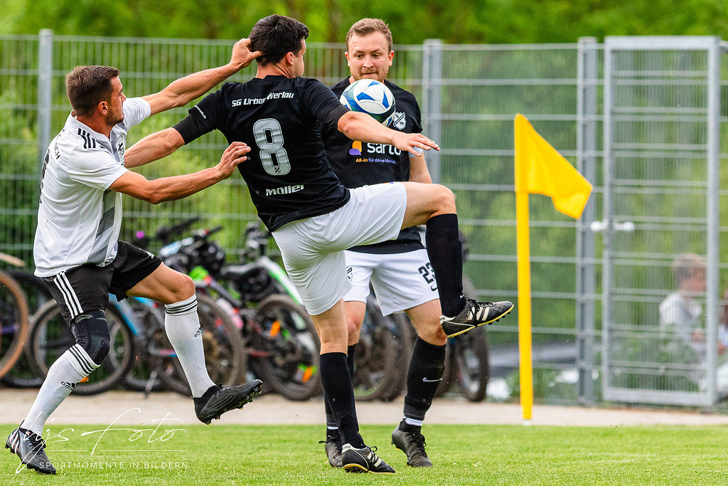 SV Waldesch - SG Urbar-20 | Sportfotografie Hermann-Josef Stoffel - Realisiert mit Pictrs.com