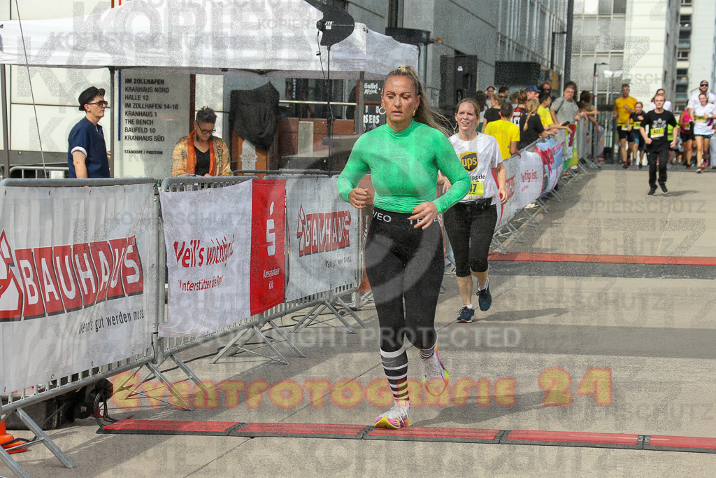 250920_1334_EX1_5556 | Sportfotografie im Rhein-Sieg Kreis, Köln, Bonn, NRW, Rheinland Pfalz, Hessen, etc. Unser Tätigkeitsfeld umfasst den Laufsport vom Volkslauf über den Marathon, Duathlon, Triathon bis zum Ultralauf wie Kölnpfad Ultra oder Schindertrail.