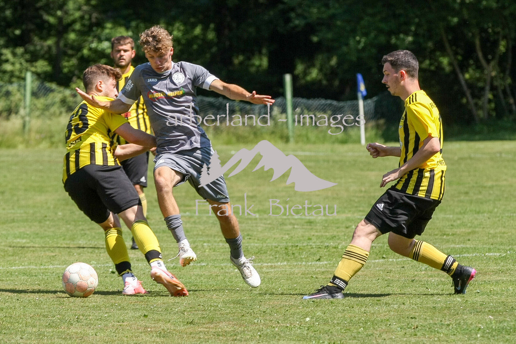 993T8430 | Medien- Sport- Entertainmentfotos