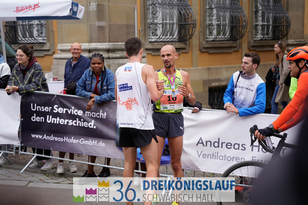 VR Bank Hauptlauf 10km | 3königslauf 2022 VR Bank Hauptlauf - Realisiert mit Pictrs.com