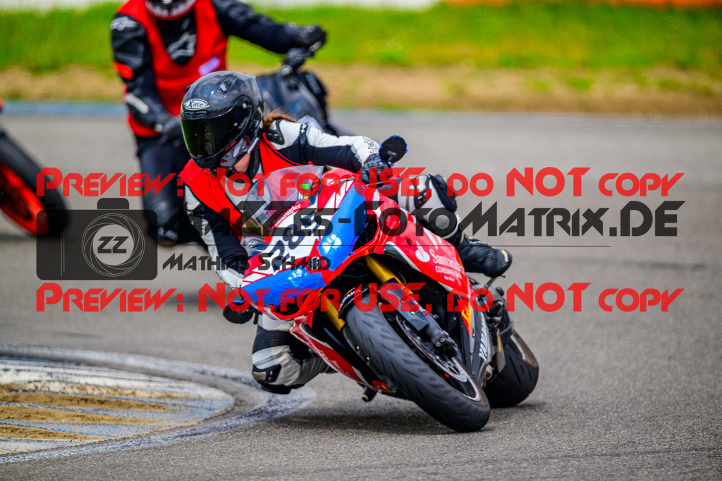 MaZZes_Fotomatrix_20250609_6007705_3383 | INST