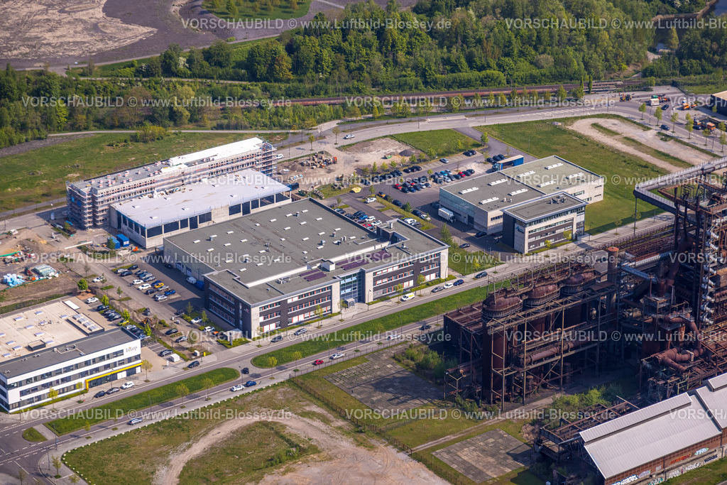 Dortmund220500586PhoenixWest | Luftbild von PHOENIX West , ehemaliges Stahlwerk Phoenix, ZfP – Zentrum für Produktionstechnologie Dortmund , MST: MST.factory dortmund,  Hörde, Dortmund, Ruhrgebiet, Nordrhein-Westfalen, Deutschland 