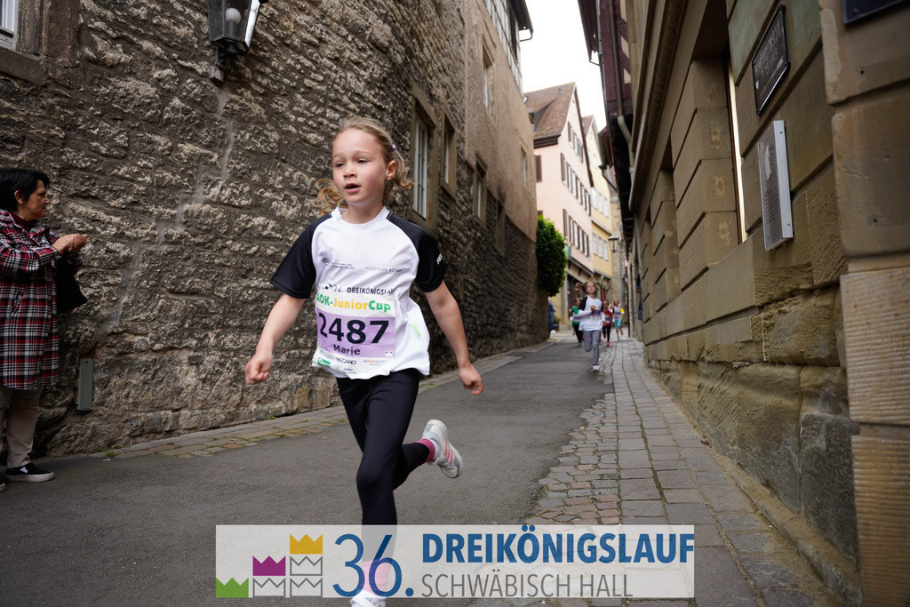 AOK Junior Cup 400m | 3Königslauf 2022 AOK Junior Cup 400m - Realisiert mit Pictrs.com