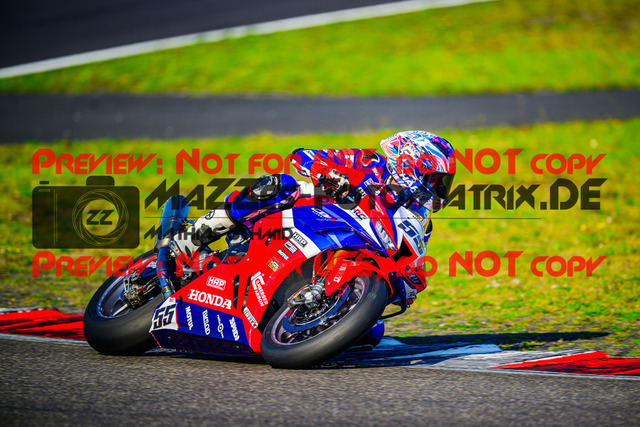 MaZZes_FotoMatrix_240831_6007705_1172 | STK1000