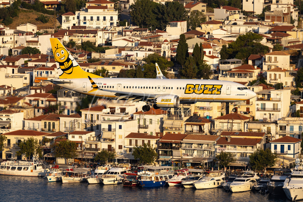 822A1929 Kopie | Buy high-quality aviation and travel photography prints by professional photographer Timo Breidenstein. Authentic images, professionally printed, worldwide shipping. - Realisiert mit Pictrs.com