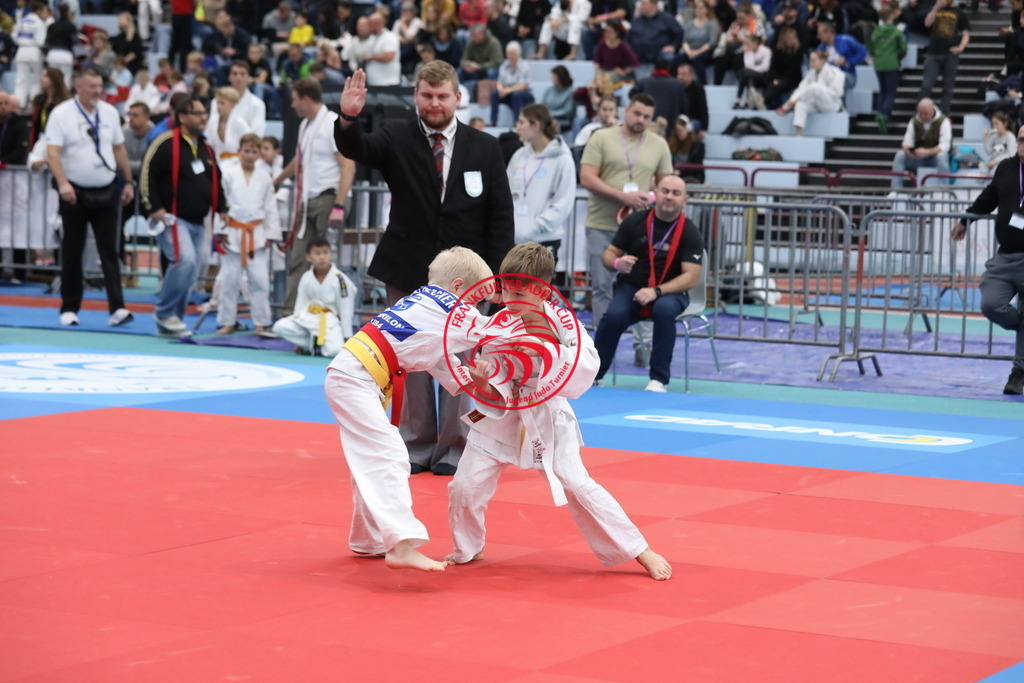 1J7A3170 | Fotos vom Adler Cup - Pictures from Adler Cup

Hier findet Ihr alle Eindrücke und großen Momente der Adler Cup Wochenenden. Here you will find all impressions and great moments of the Adler Cup weekends. - Realisiert mit Pictrs.com