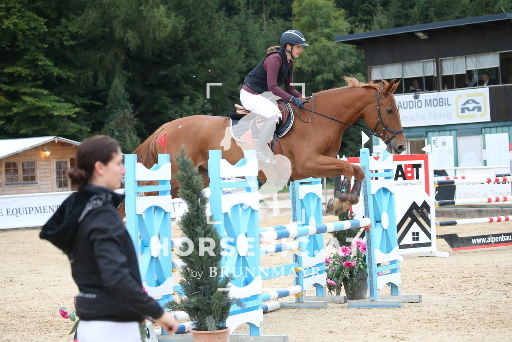 DL2Q6704 | Willkommen bei Brunnmayr - Design & Fotografie – Ihrem Spezialisten für Reitturniere und Pferdeveranstaltungen in Oberösterreich, Salzburg und Bayern! Seit über 17 Jahren sind wir leidenschaftlich dabei.