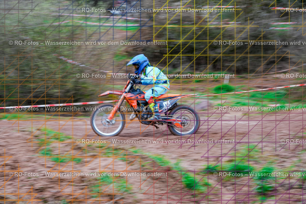 4 Lauf Mernes-79 | Sportfotografie von RO-Fotos: Motorsport, Motocross, Enduro, Laufveranstaltungen und Triathlon. Professionelle Fotos von Sportlern und Events. - Realisiert mit Pictrs.com